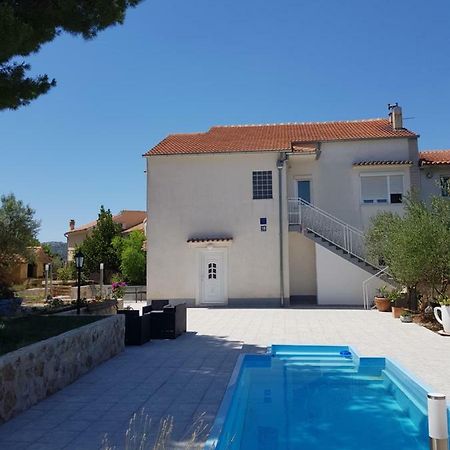 Holiday House "Villa Flora" Šibenik Exteriör bild