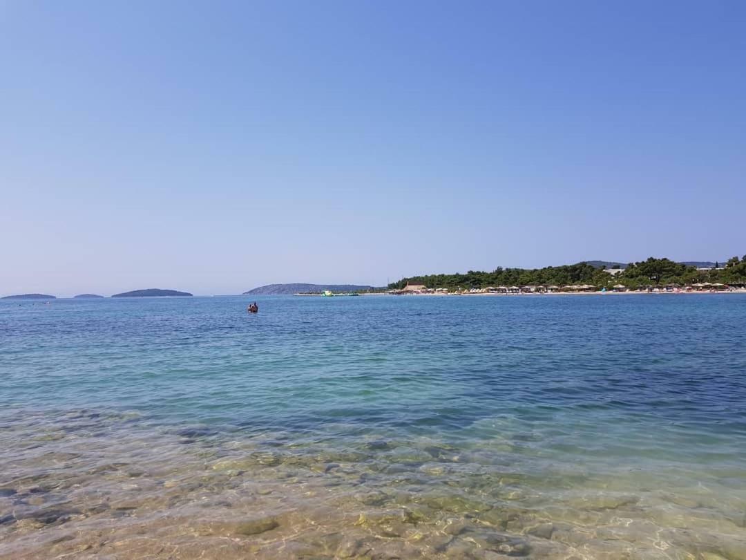 Holiday House "Villa Flora" Šibenik Exteriör bild