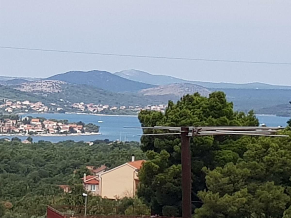 Holiday House "Villa Flora" Šibenik Exteriör bild